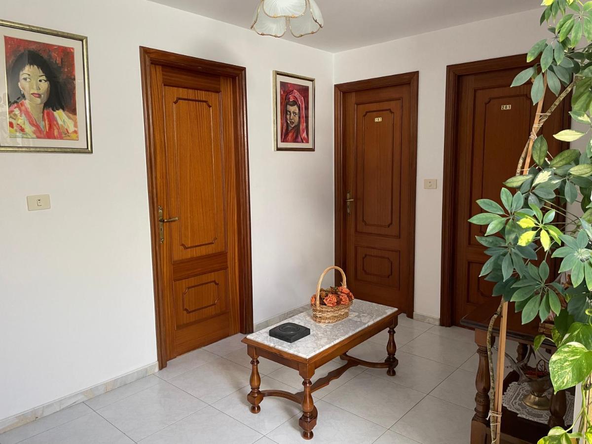 Hostal Restaurante Luz De Luna Villanueva De Arosa Exteriér fotografie