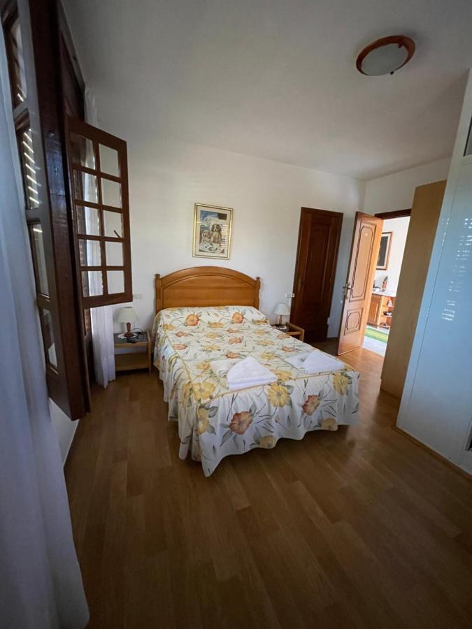 Hostal Restaurante Luz De Luna Villanueva De Arosa Exteriér fotografie